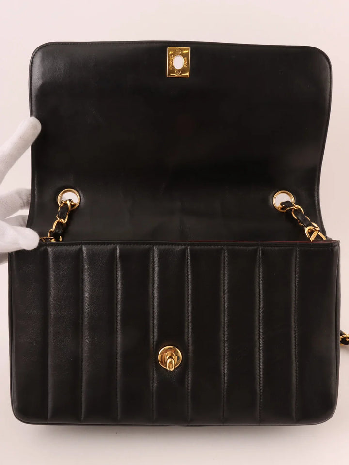 Chanel Around 1995 Made Mademoiselle Stitch Turn-Lock Chain Bag Black