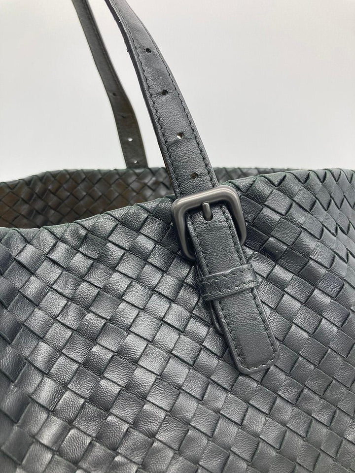 Bottega veneta Black Woven Leather Shoulder Bag Tote