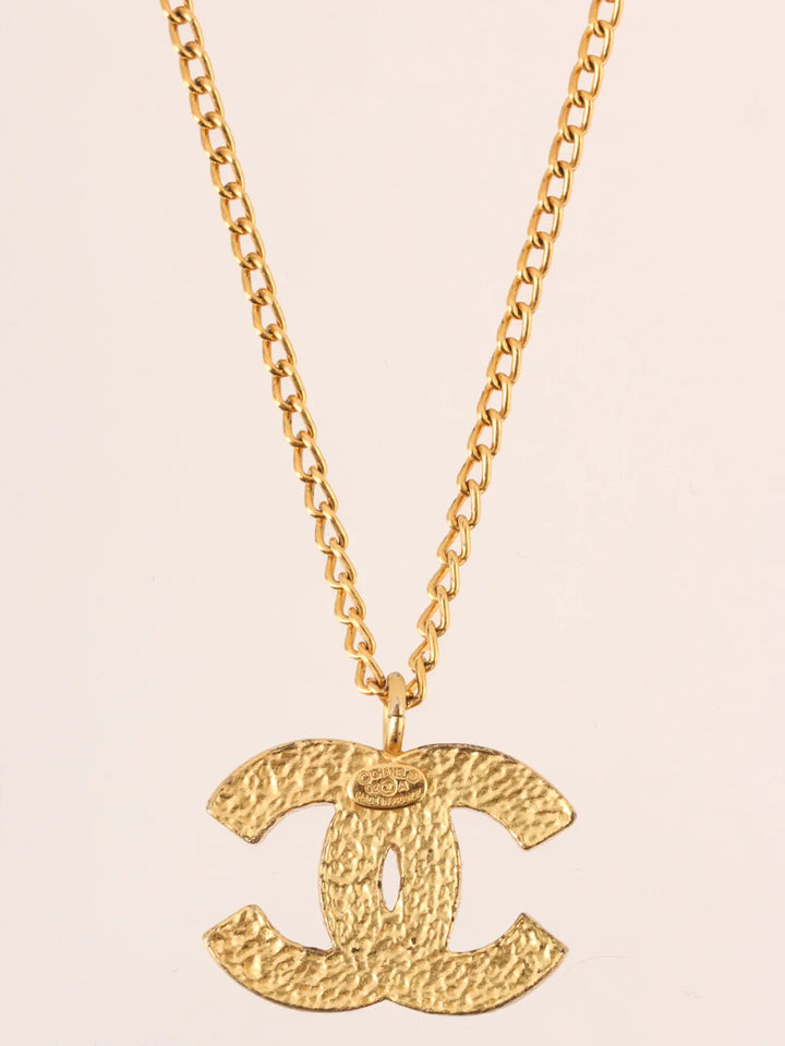 Chanel 2002 Made Rhinestone Cc Mark Plate Necklace Gold/Purple/Black