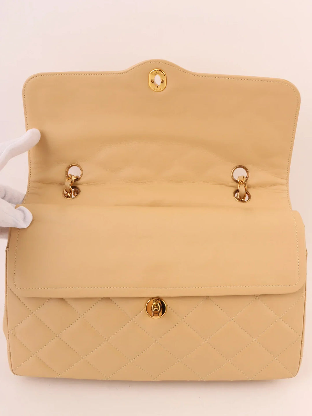 Chanel Around 1992 Made Paris Limited Design New Turn-Lock Chain Bag Beige