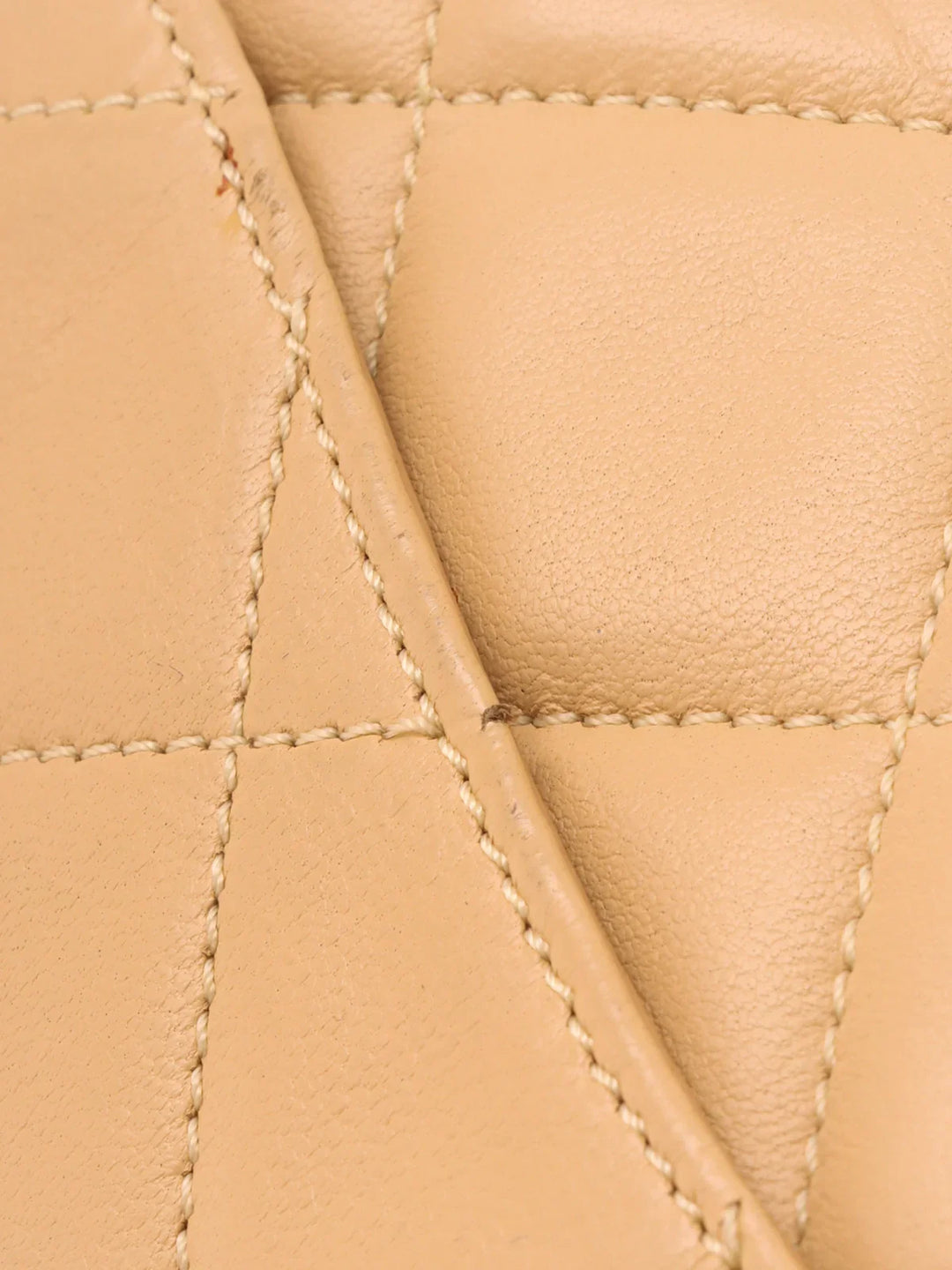 Chanel Around 1992 Made Paris Limited Design New Turn-Lock Chain Bag Beige