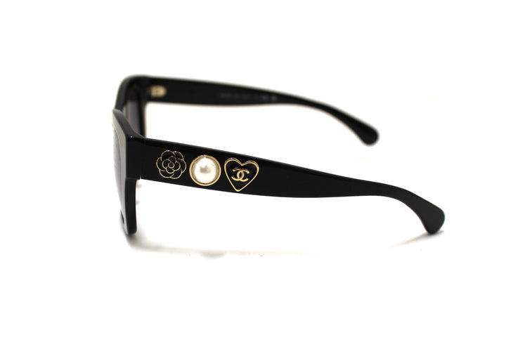 Top Quality Chanel Black Polarized Charms Pearl Square Sunglasses 5479A