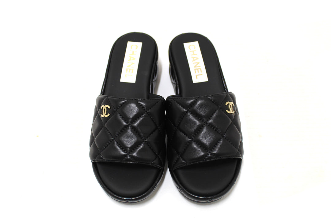 Top Quality Chanel Black Quilted Lambskin Leather Platform Slide Size 36