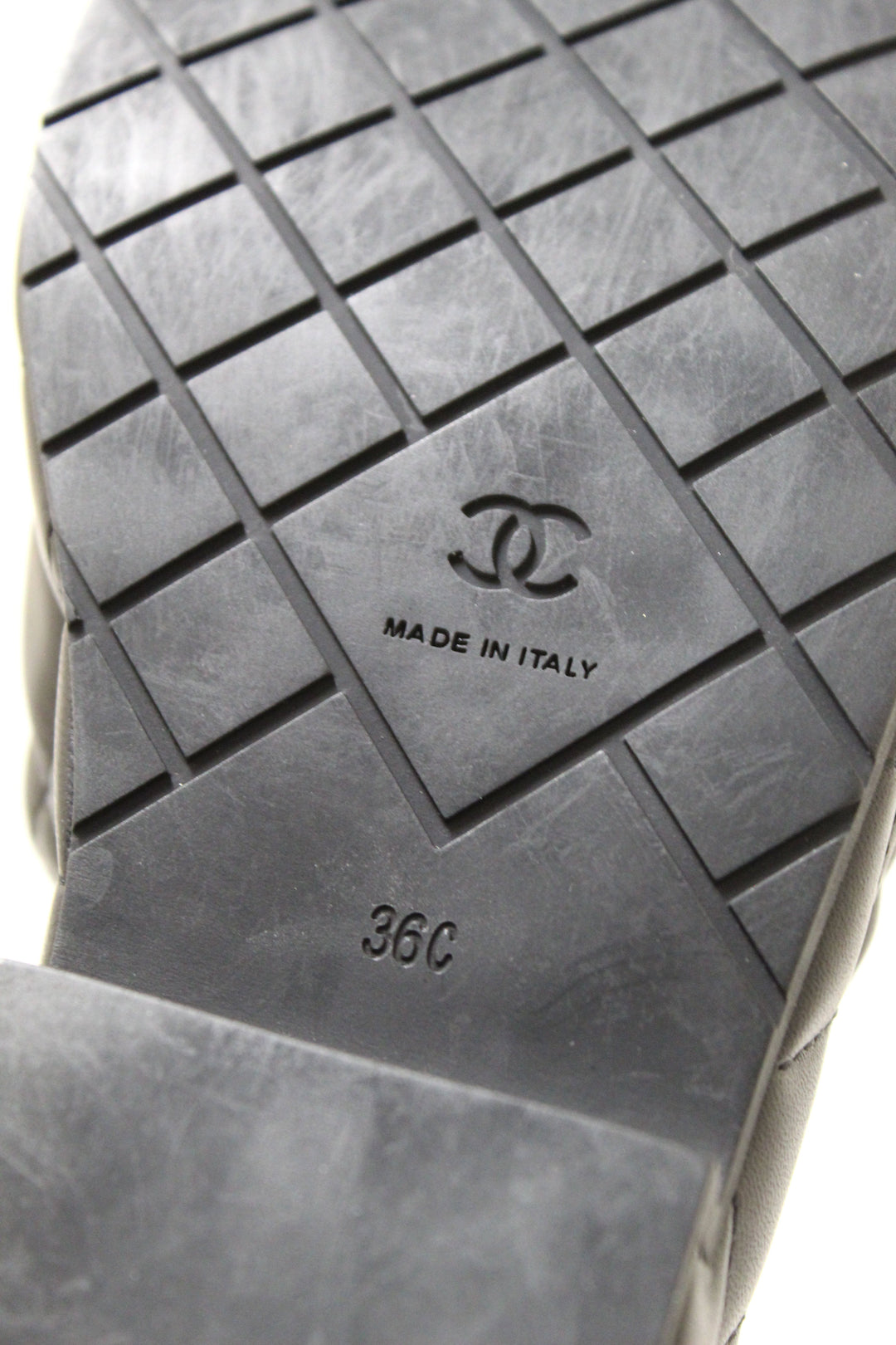 Top Quality Chanel Black Quilted Lambskin Leather Platform Slide Size 36