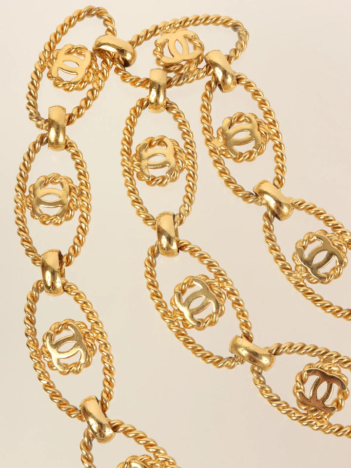 Chanel 1990 Made Oval Round Cc Mark Chain Belt Gold