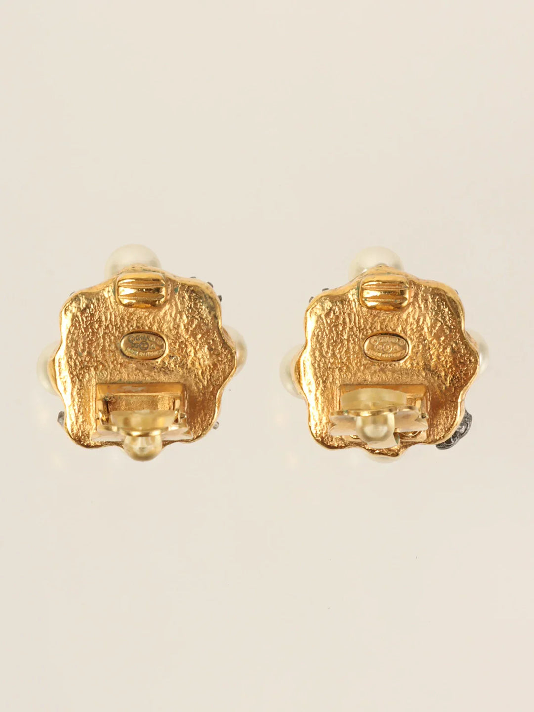 Chanel 2005 Made Pearl Rhinestone Cc Mark Earrings Gold/White/Multi