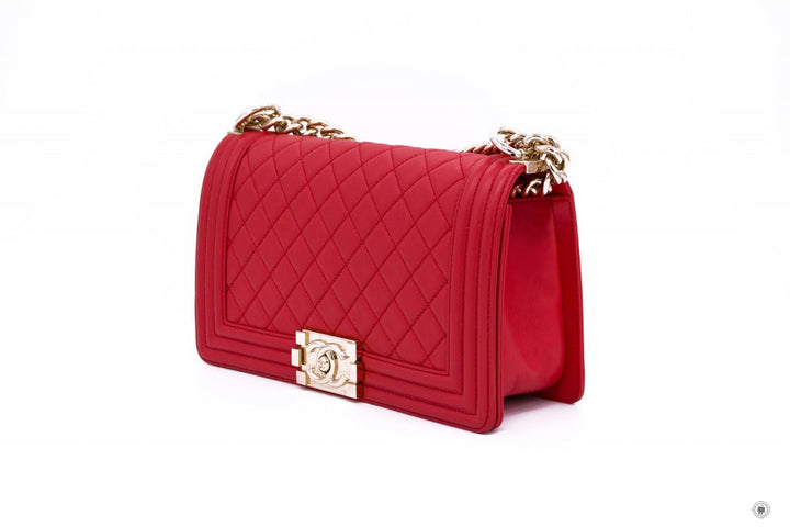 Top Quality Chanel A67086 Boy Red Calfskin 25 Shoulder Bags Ghw
