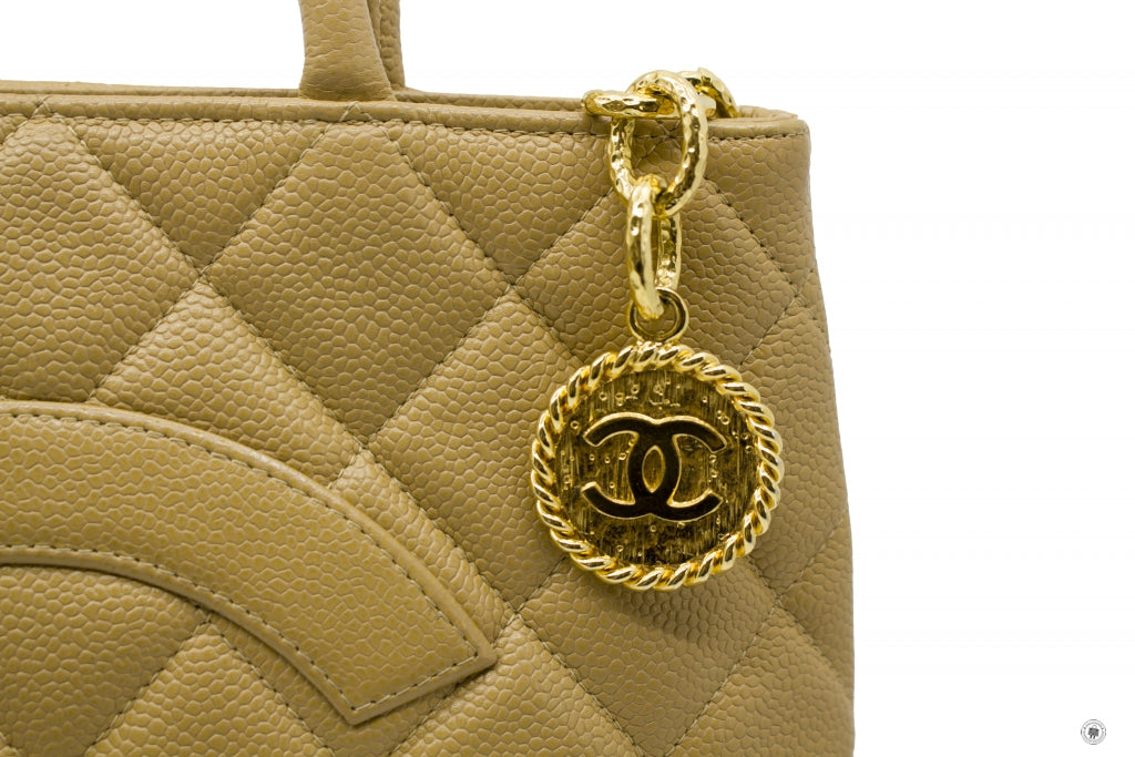 Top Quality Chanel A01804 Classic CC Medallion Beige Caviar Tote Bag Ghw