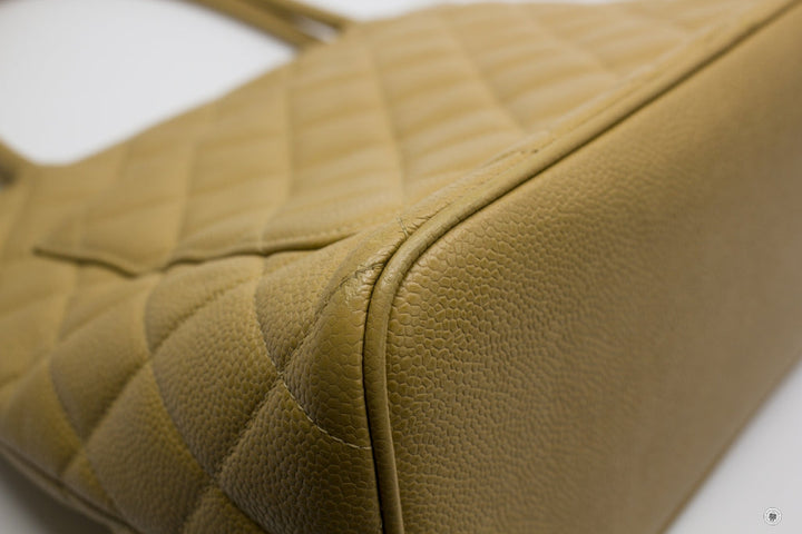 Top Quality Chanel A01804 Classic CC Medallion Beige Caviar Tote Bag Ghw