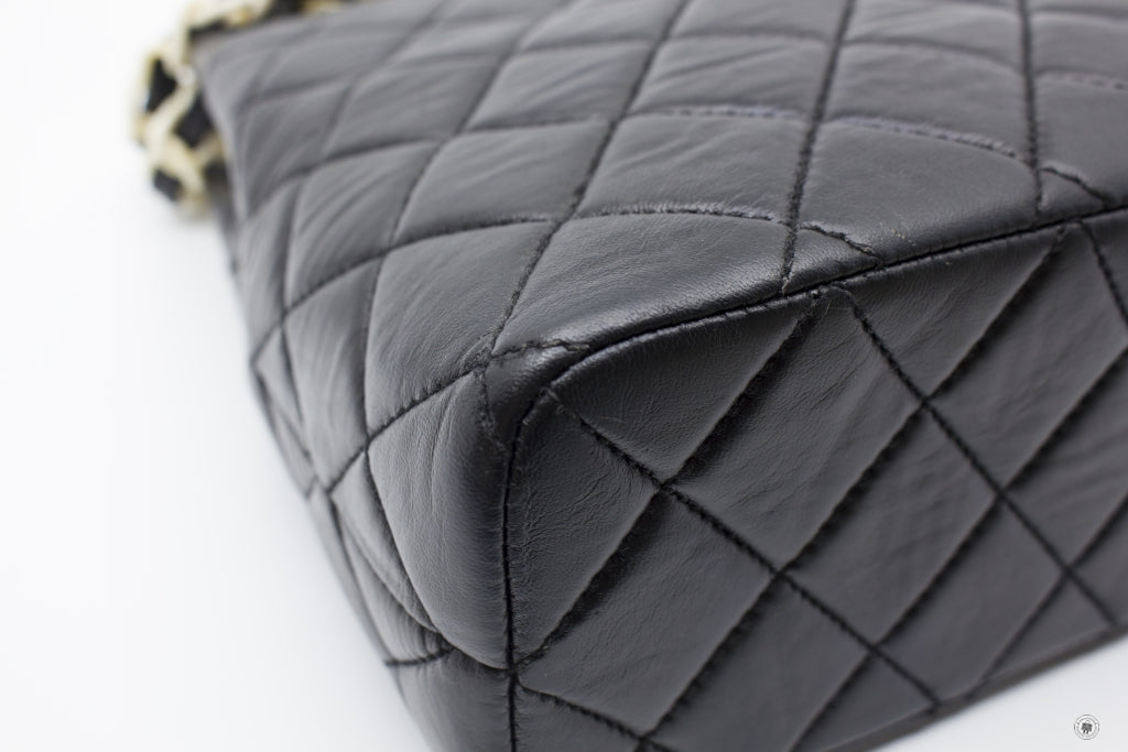 Top Quality Chanel Vintage With Resin Woven Chain And Lock Black Lambskin Tote Bag