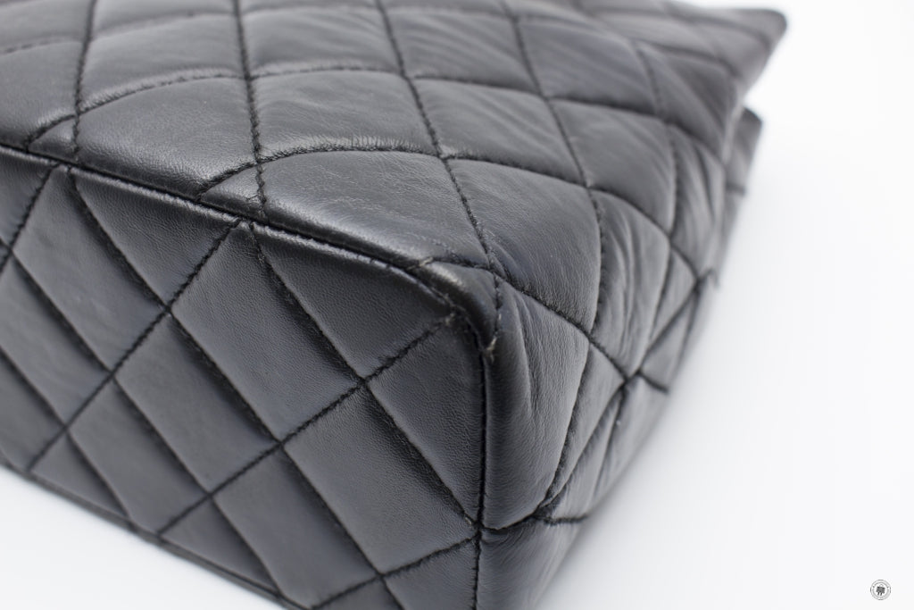 Top Quality Chanel Vintage With Resin Woven Chain And Lock Black Lambskin Tote Bag