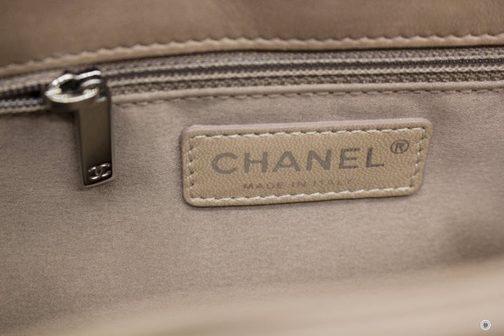 Top Quality Chanel A48634 Y04639 Quilted Flap  Taupe / 81344 Lambskin Shoulder Bags Shw