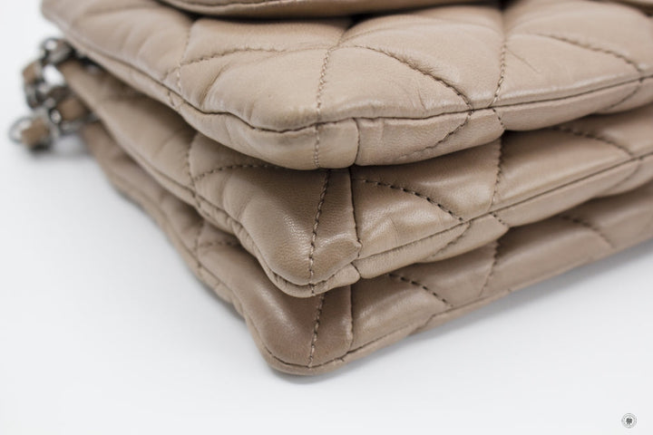 Top Quality Chanel A48634 Y04639 Quilted Flap  Taupe / 81344 Lambskin Shoulder Bags Shw
