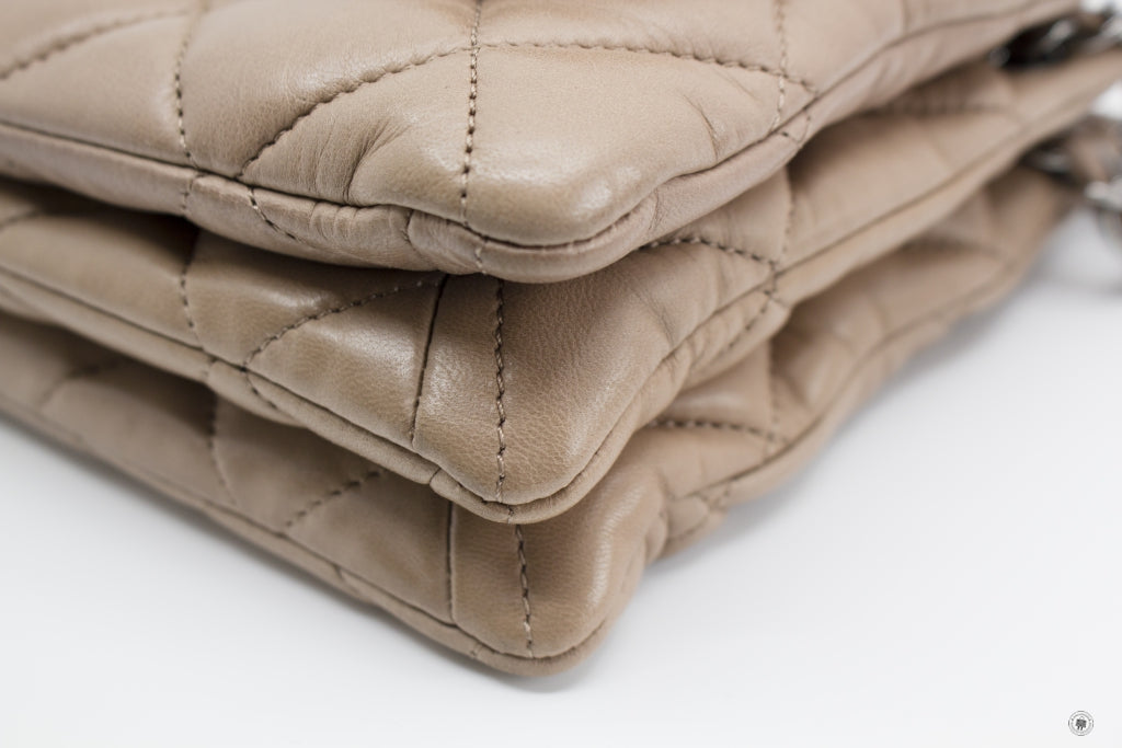 Top Quality Chanel A48634 Y04639 Quilted Flap  Taupe / 81344 Lambskin Shoulder Bags Shw