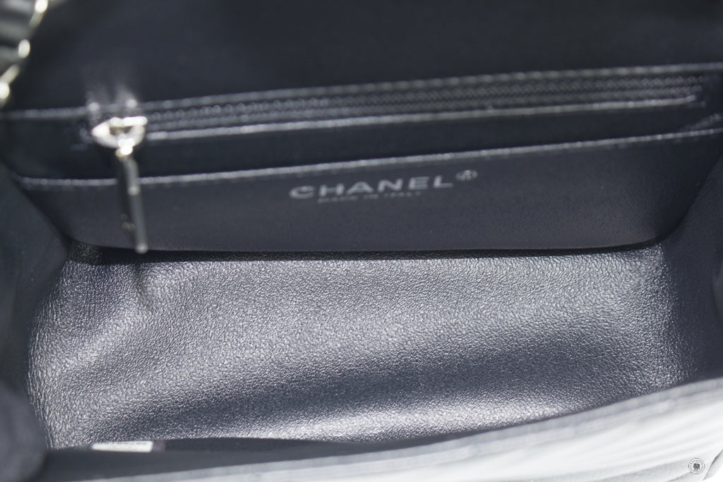 Top Quality Chanel A35200 Y60594 CC Chervon Mini Square Black / 94305 Lambskin 17CM Shoulder Bags Shw