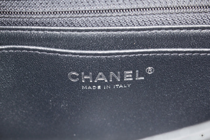 Top Quality Chanel A69900 Y60594 CC Chervon  Black / 94305 Lambskin 20CM Shoulder Bags Shw
