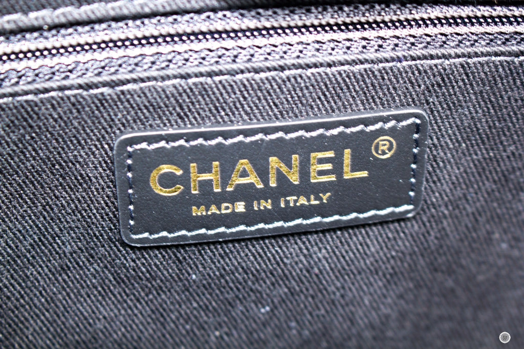 Top Quality Chanel A67001 Y84118 Deauville Shopping Tote Black / 94305 Fabric Tote Bag Pbhw
