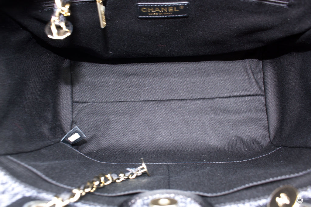 Top Quality Chanel A67001 Y84118 Deauville Shopping Tote Black / 94305 Fabric Tote Bag Pbhw