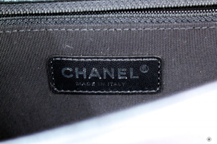Top Quality Chanel Boy Rainbow Iridescent Purple Calfskin New Medium  Shoulder Bags