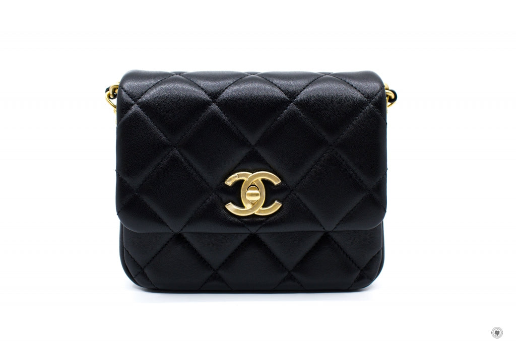Top Quality Chanel AS2733 B06356 CC Logo Flap Bag Black / 94305 Calfskin Shoulder Bags Gbhw