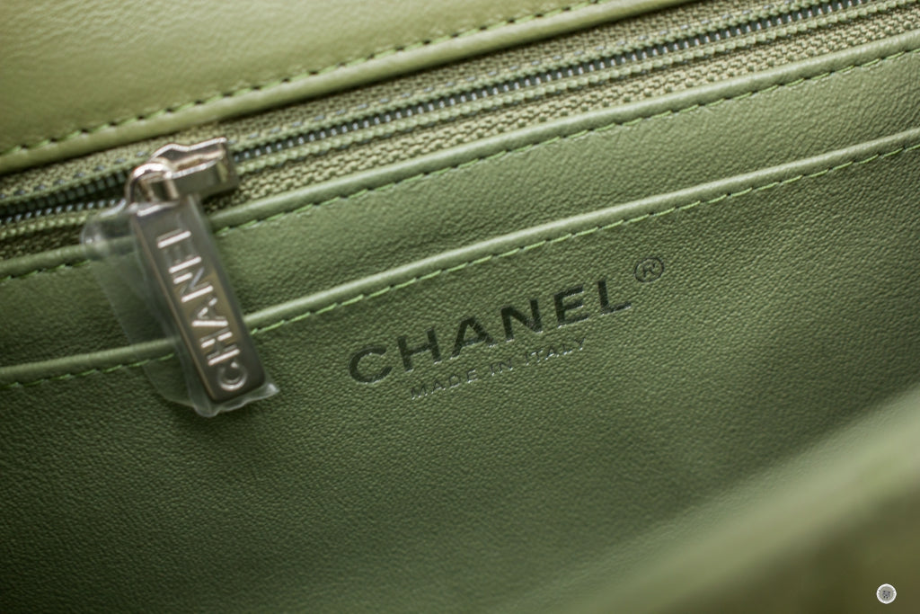 Top Quality Chanel A35200 Y01480 Classic Mini Square Avocado / ND356 Lambskin 17CM Shoulder Bags Shw