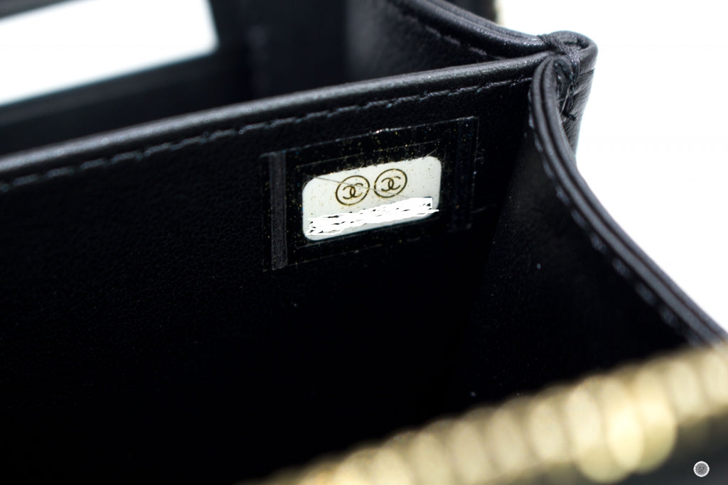 Top Quality Chanel A84452 Y06542 CC Filigree Vanity Clutch With Chain Black / 94305 Caviar Shoulder Bags Ghw