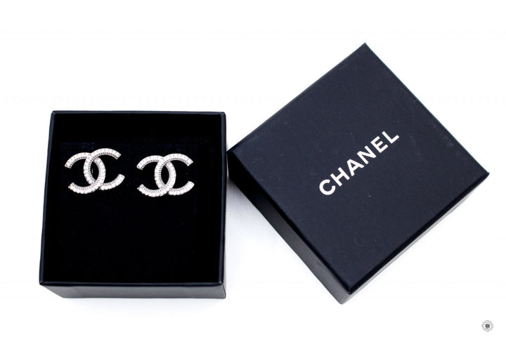 Top Quality Chanel AB7016 B06545 CC Logo With Crystals  Gunmetal Metal 2CMX1.3CM Earrings Bkhw