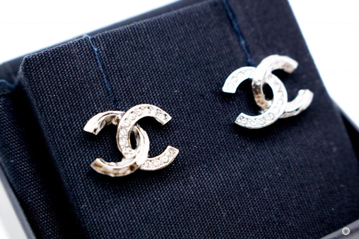 Top Quality Chanel AB7333 B06910 CC Logo With Crystals  Gunmetal / NF804 Metal Earrings Bkhw