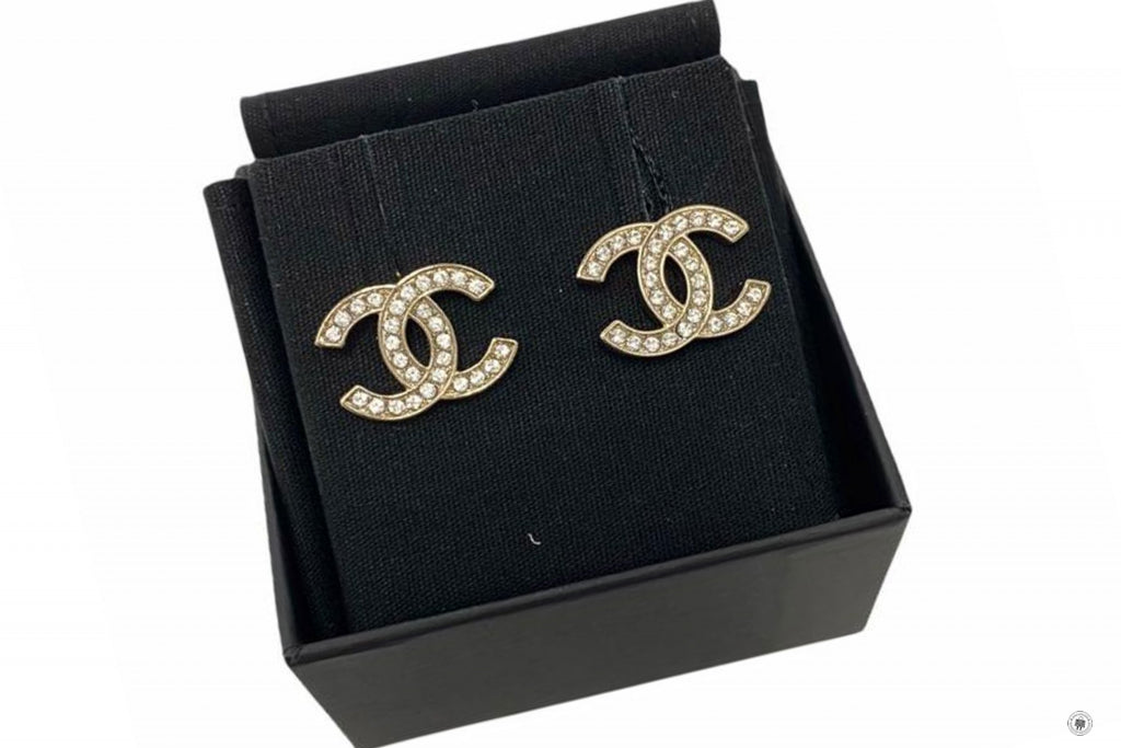 Top Quality Chanel AB6839 B06493 CC Logo With Crystals  Gold / NE832 Metal 1.8CMX1.3CM Earrings