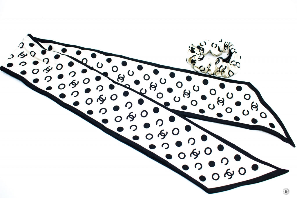 Top Quality Chanel AA7533B0560510800 Hair Accessories Ivory/black Fabric Others