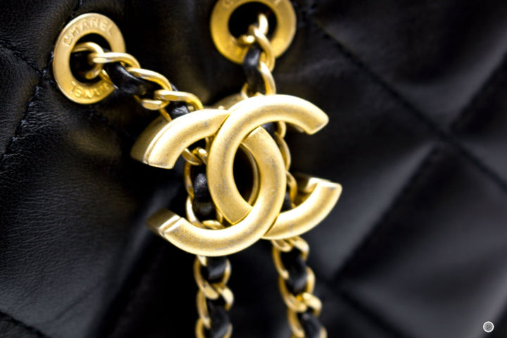 Top Quality Chanel AS2859B06895 Bucket Bag With Imitation Pearls Black / 94305 Lambskin Shoulder Bags Gbhw