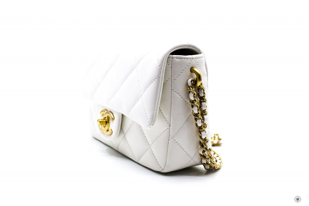 Top Quality Chanel AS2855 B06895 10601 Mini Flap Bag With Pearl Chain White / 10601 Lambskin Shoulder Bags Gbhw