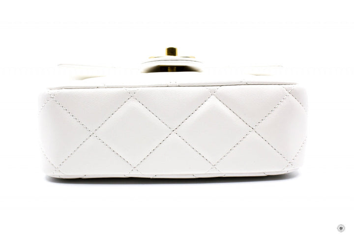 Top Quality Chanel AS2855 B06895 10601 Mini Flap Bag With Pearl Chain White / 10601 Lambskin Shoulder Bags Gbhw
