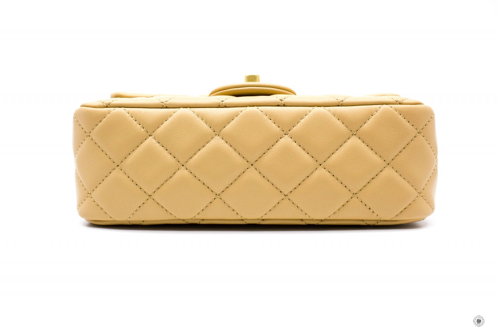 Top Quality Chanel AS1787B0291 Classic CC Flap  Beige / NG121 Lambskin Shoulder Bags Gbhw