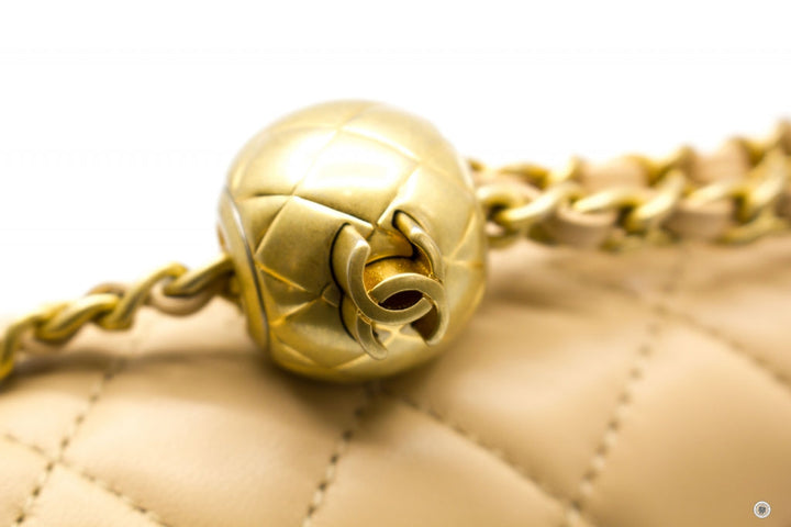 Top Quality Chanel AS1787B0291 Classic CC Flap  Beige / NG121 Lambskin Shoulder Bags Gbhw