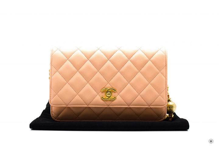 Top Quality Chanel AP1450B02916 Pearl Crush Wallet ON Chain Woc  Apricot / NG119 Lambskin Shoulder Bags Gbhw