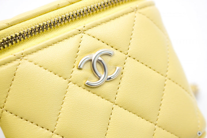 Top Quality Chanel AP2198B06660 Small Vanity Case Yellow / NG754 Calfskin Shoulder Bags Ghw