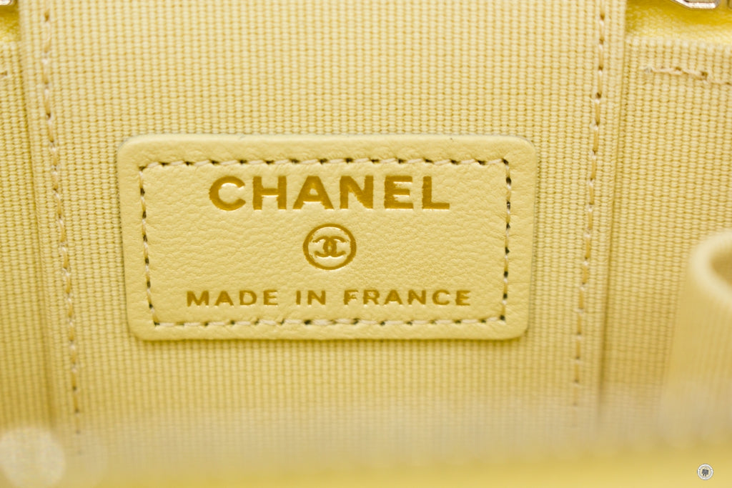 Top Quality Chanel AP2198B06660 Small Vanity Case Yellow / NG754 Calfskin Shoulder Bags Ghw