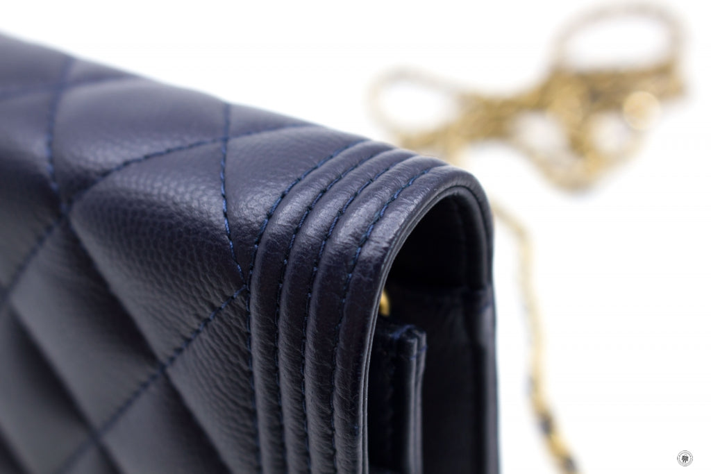 Top Quality Chanel Boy Wallet ON Chain Navy  Caviar Shoulder Bags Gbhw