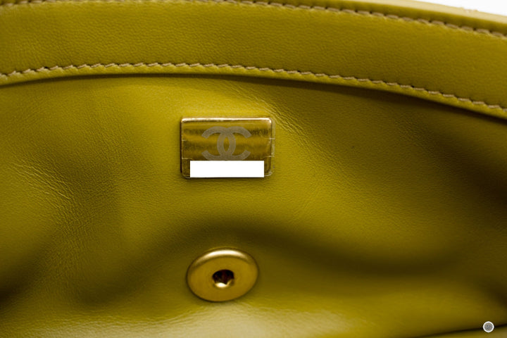 Top Quality Chanel AS1787 B02916 Mini Flap Bag Crush Avocado / NJ526 Lambskin Shoulder Bags Gbhw