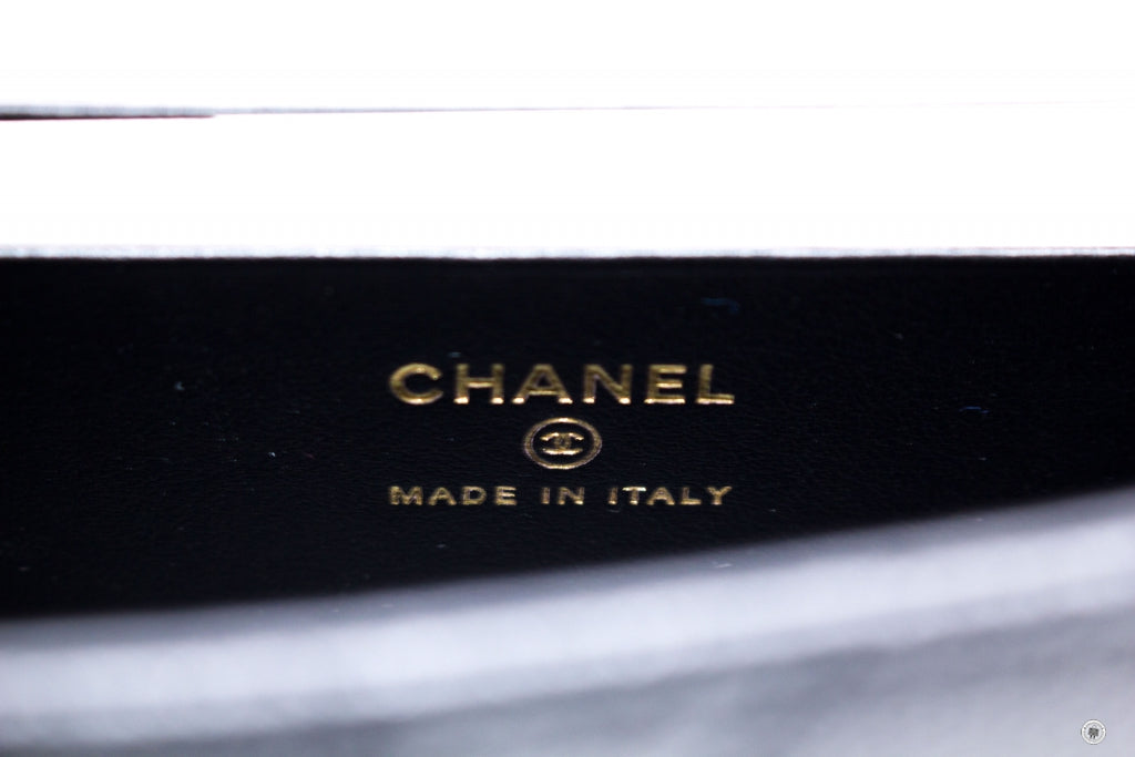 Top Quality Chanel AP3237 B10307 94305 Clutch With Chain Black / 94305 Calfskin Shoulder Bags Ghw
