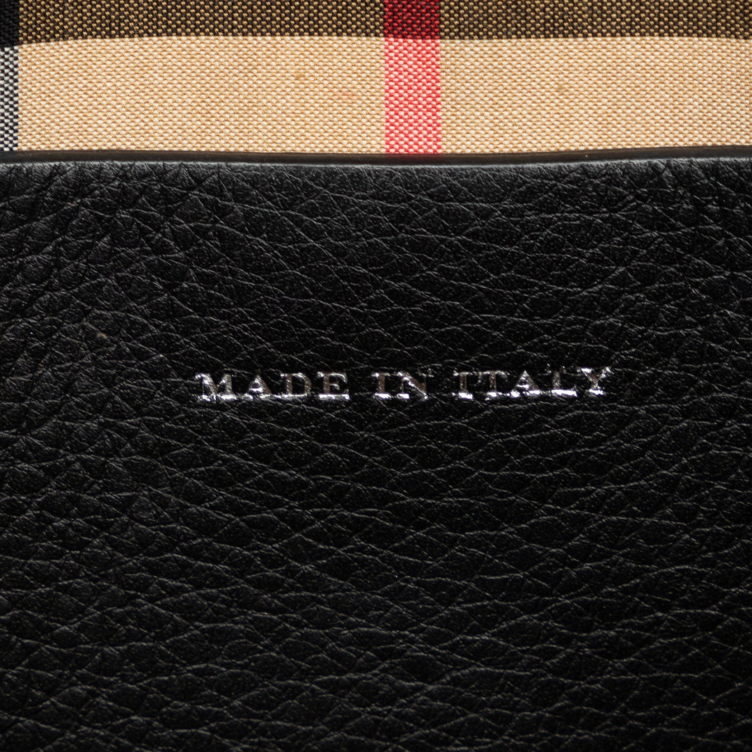 BURBERRY Grommet Chain Crossbody Bag