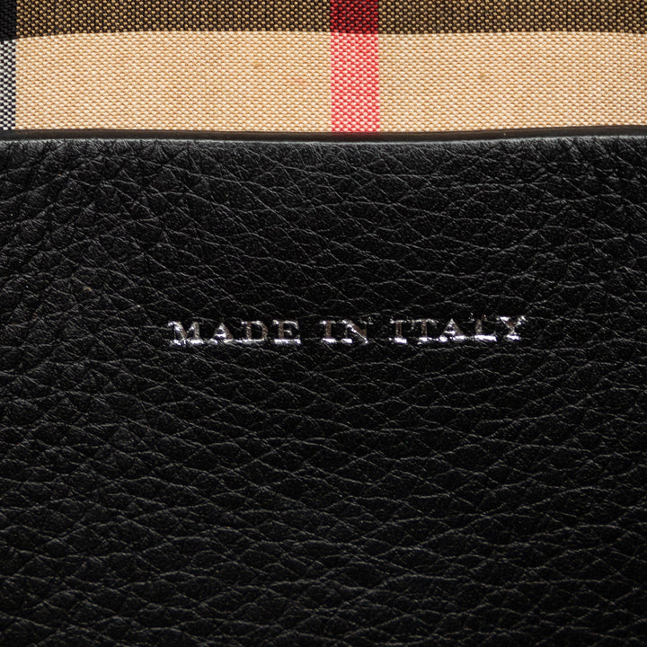 BURBERRY Grommet Chain Crossbody Bag