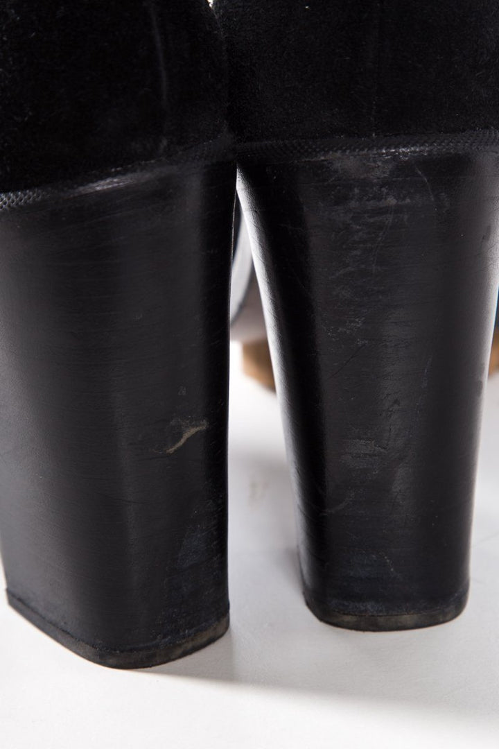 Jil Sander Black Suede Round Toe Booties SZ 39.5 Sale