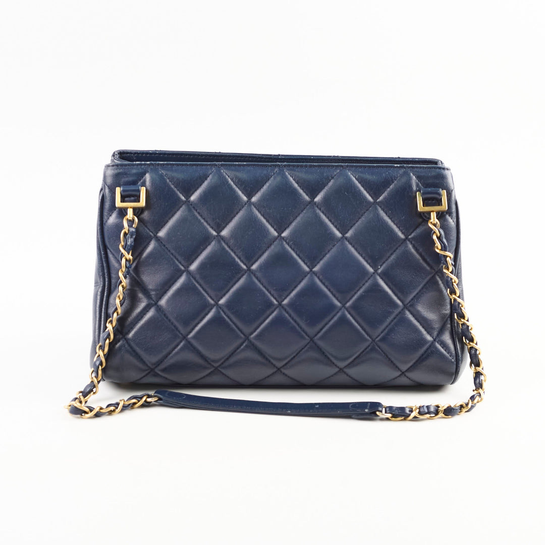 Top Quality Chanel Seasonal Shoulder Bag Navy