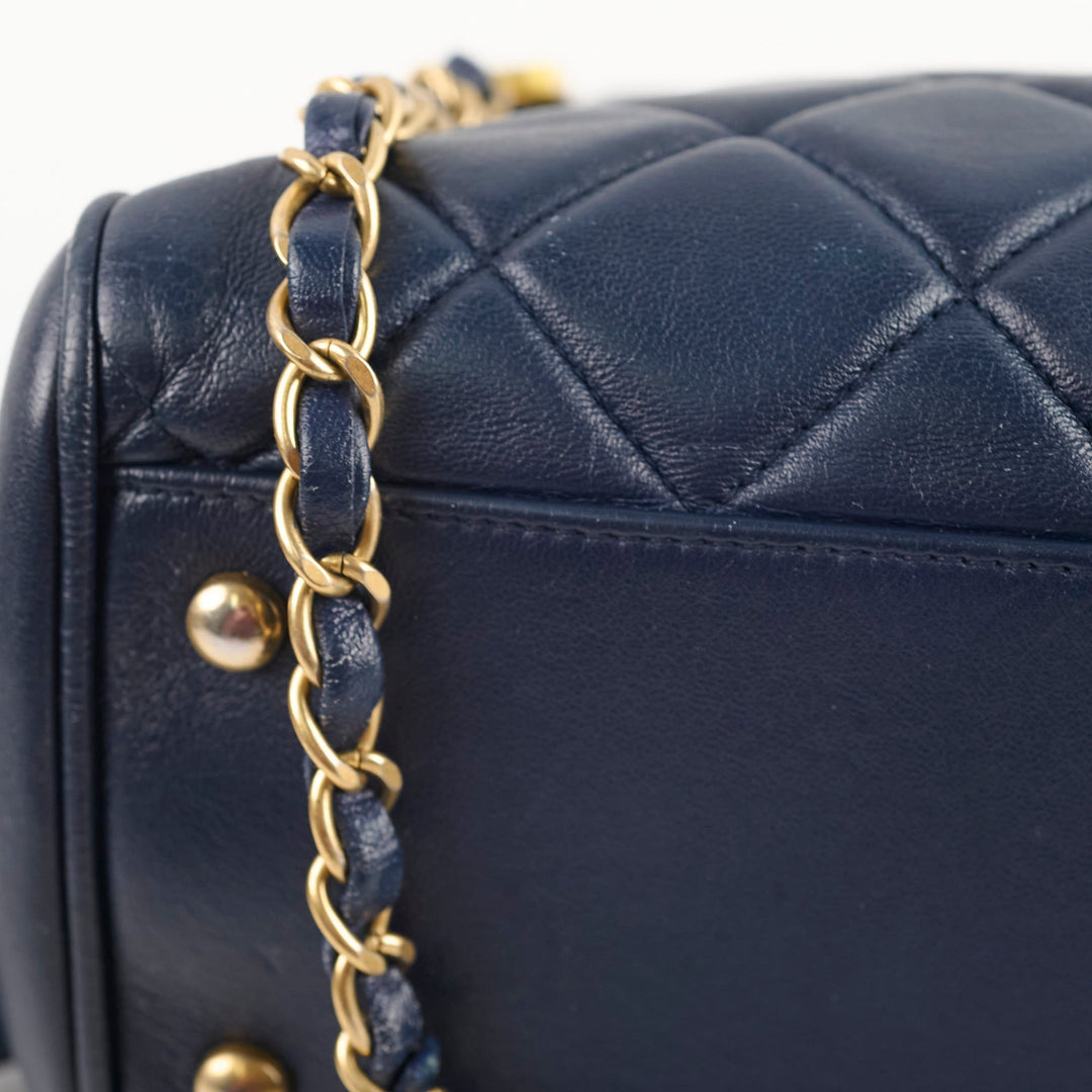 Top Quality Chanel Seasonal Shoulder Bag Navy