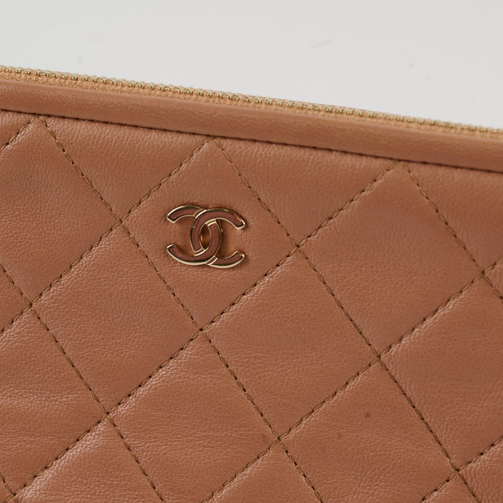 Top Quality Chanel Lambskin Colourblock Large O-Case