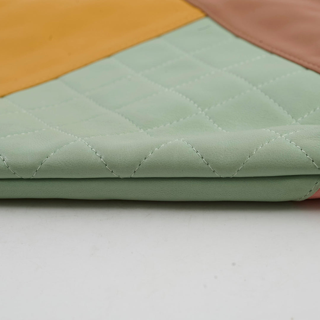 Top Quality Chanel Lambskin Colourblock Large O-Case