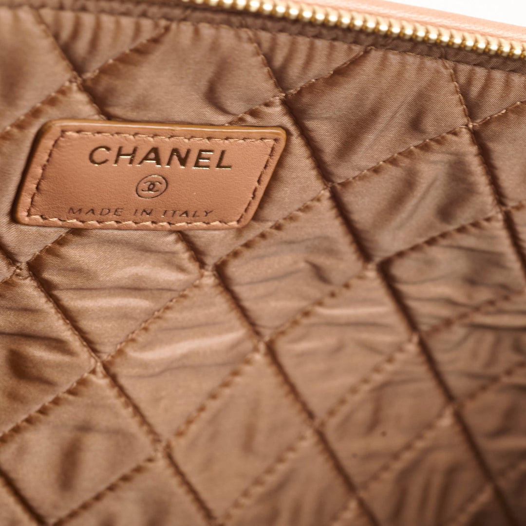 Top Quality Chanel Lambskin Colourblock Large O-Case