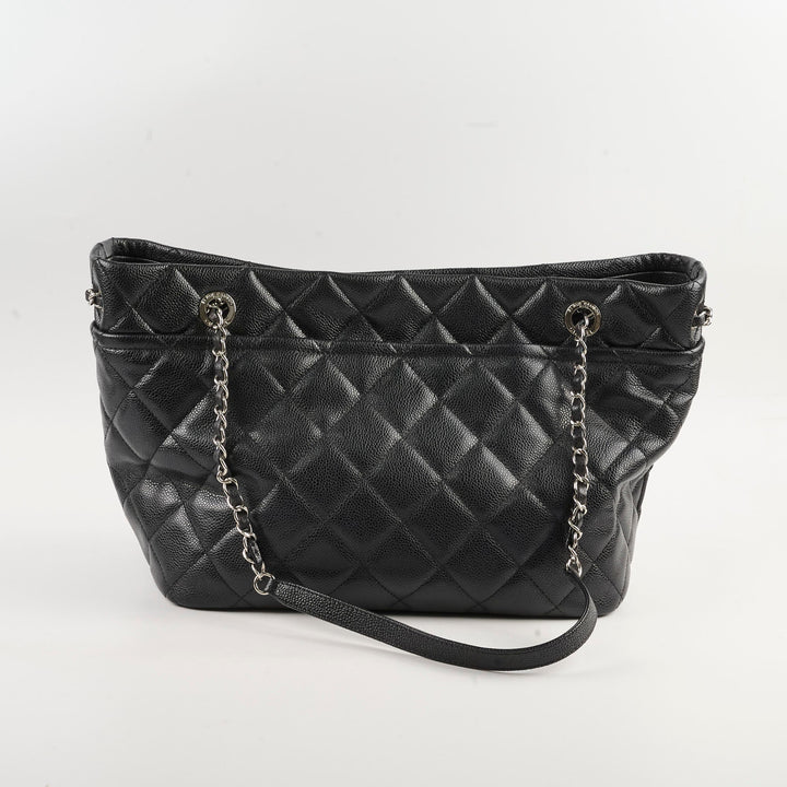 Top Quality Chanel CC Logo Caviar Black Shoulder Bag - Series 17